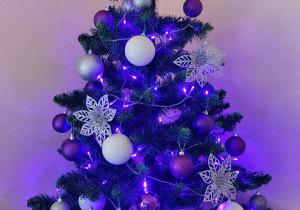 Prezentacja ubranej choinki w grupie I.