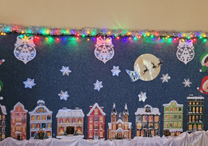 Prezentacja dekoracji świątecznej w sali grupy Pszczółek.