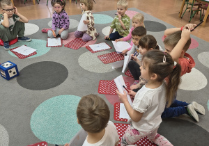 Prezentacja misiowych rysunków.