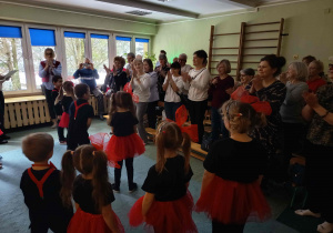 Podziękowanie za wspólną zabawę.