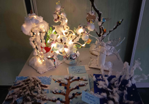 Wystawa prac przestrzennych.