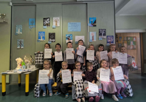 Zdjęcie pamiątkowe wszystkich laureatów.