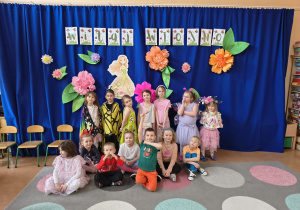 Pamiątkowe zdjęcie dzieci z grupy III.