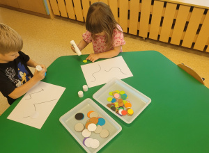 Zabawa sztuką - inspiracje dziełami Sala a'la Yayoi Kusama