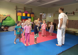 Pokazowe zajęcia z judo.